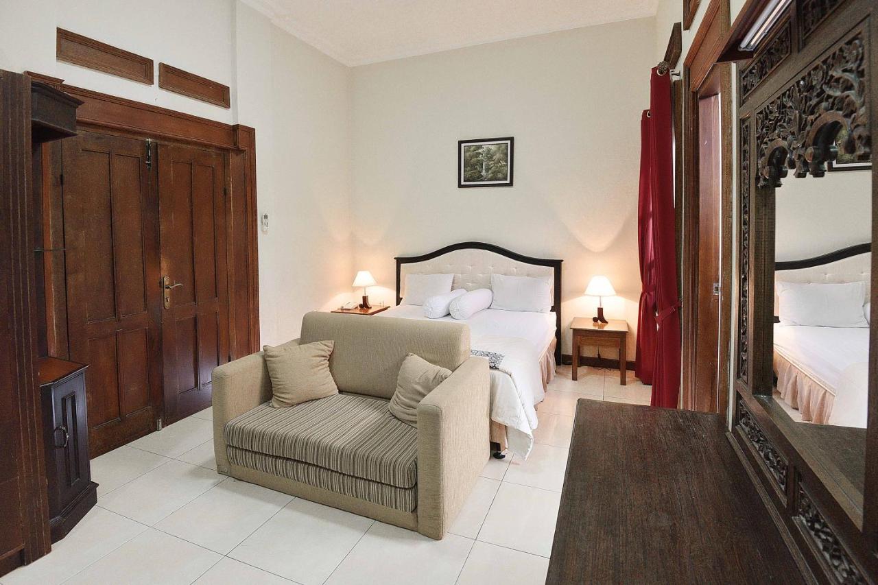 Ndalem Maharani Guest House Yogyakarta Exteriér fotografie
